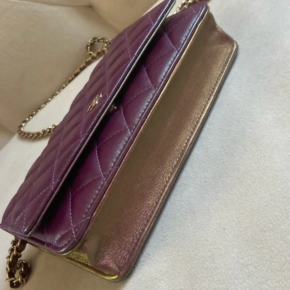 NEW🔥Chanel Iridescent WOC crossbody - Picture 11 of 13